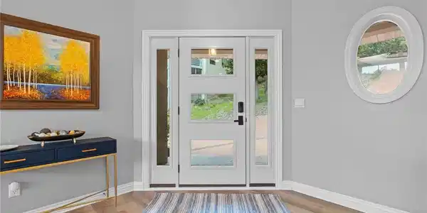Image 3: Entrance