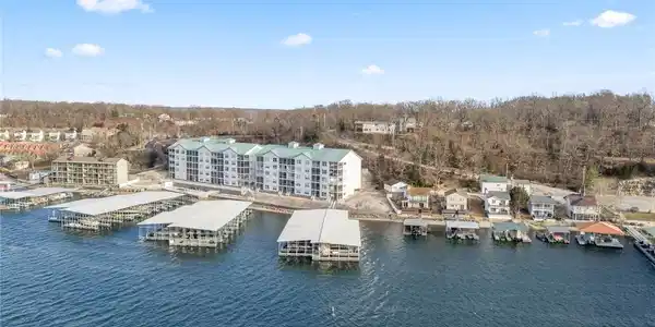 275 Flynn Rd Drive