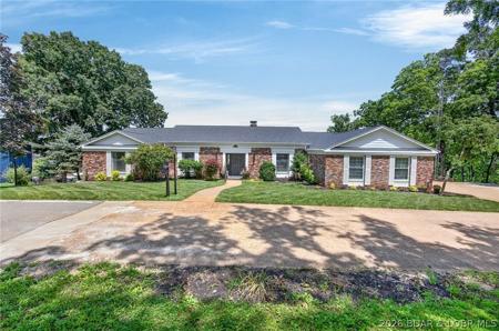 5413 Leaf Court