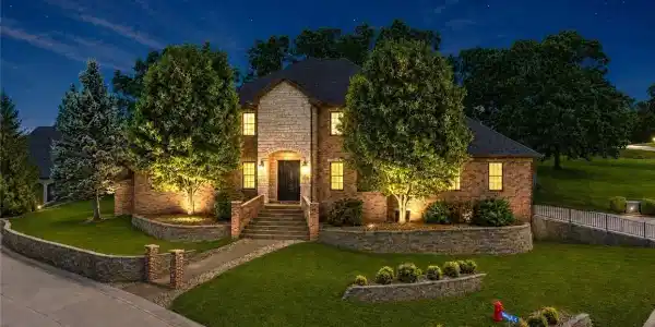 5745 Tree Leaf Court