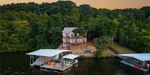Image 2: Lake Life is Great!