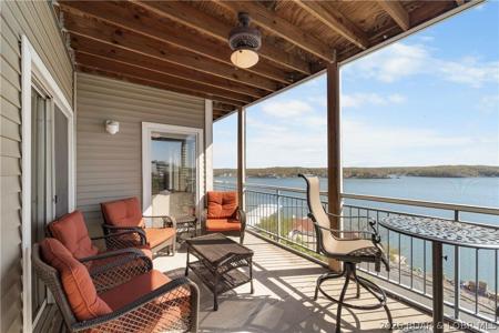 30 Palisades Lakeview Drive