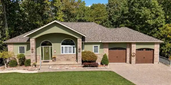 84 Beacon Hill Drive