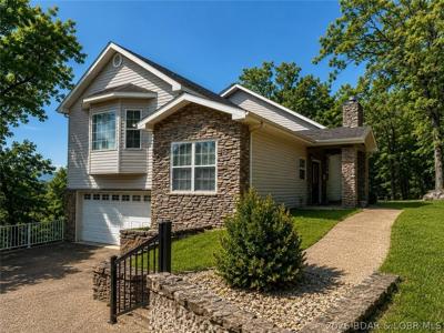 6835 Saint Tropez Circle
