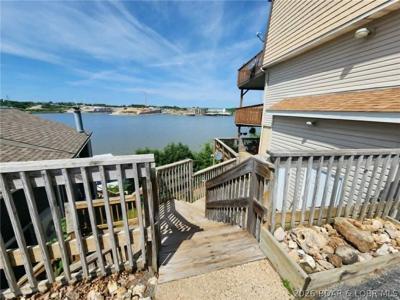 1139 Redbud Road