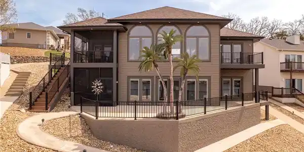 51 Jo Road