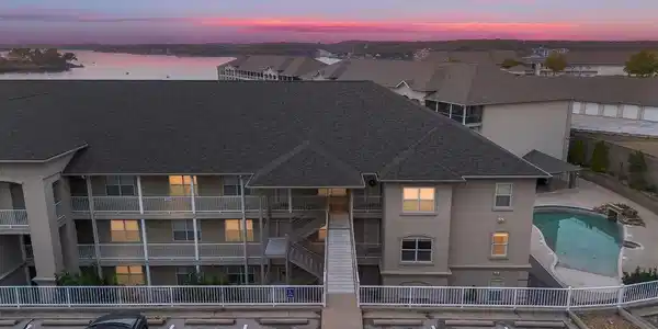 1205 Lands End Parkway