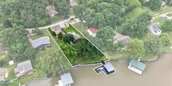 73 Cliff House Acres Circle