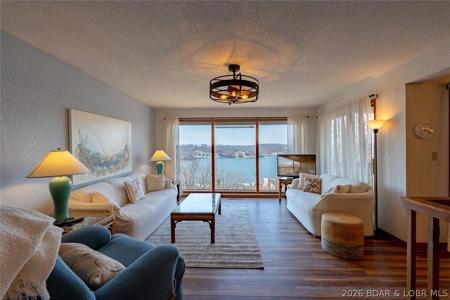 2500 Bay Point Lane