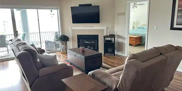 432-3B Regatta Bay Circle