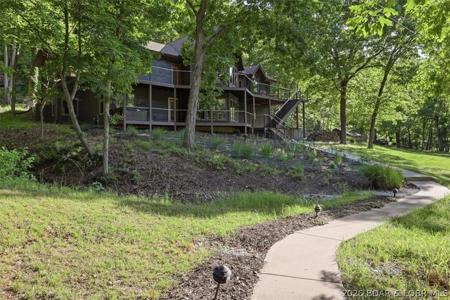 1006 Channel Road