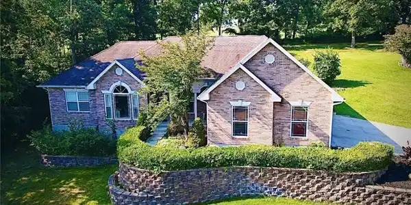 12 Trevino Court