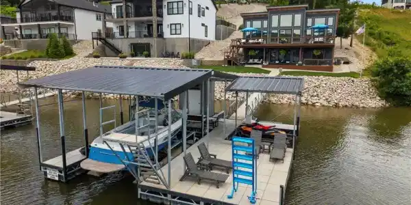 1151 Oak Road