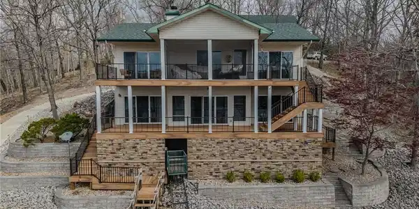 17826 Old Rock Road