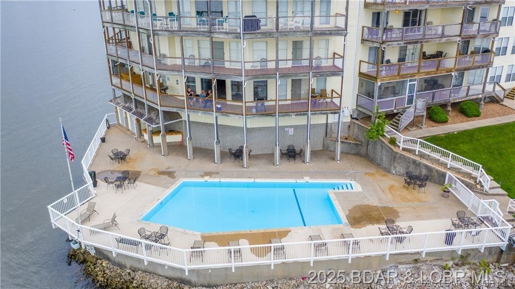 Image 4: Point Pool.