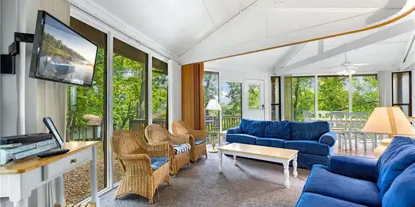 178 Tree Top Drive