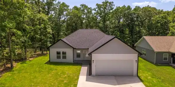 264 Bloomington Drive