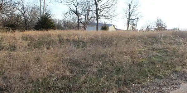 Lot C-8 Country Life Road