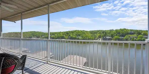 138 Oak Harbor Drive