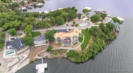 1427 Spindrifter Drive