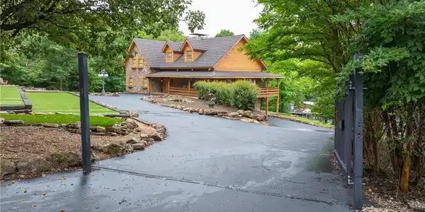 1624 Kays Point Road