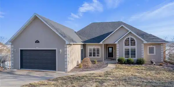66 Valencia Drive