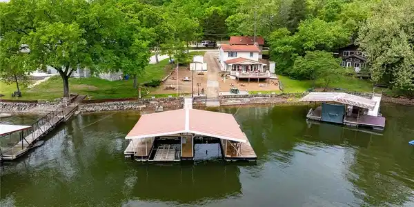 Image 2: Aerial view from the lake