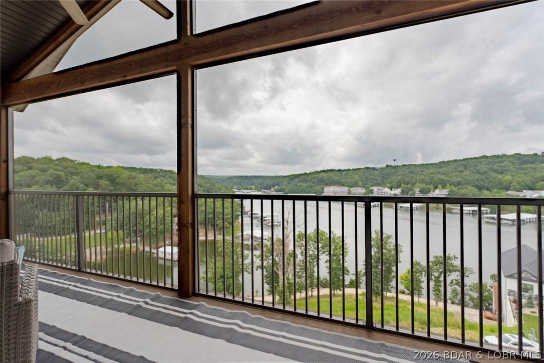 Image 2: The Best view in the complex of a quiet protected
