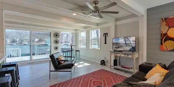 33279 Greenwood Road