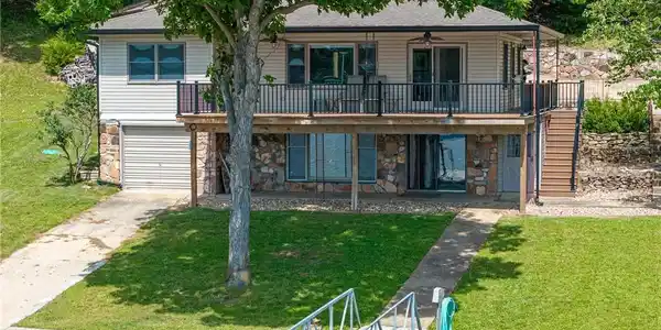 1426 Triple Cove Lane