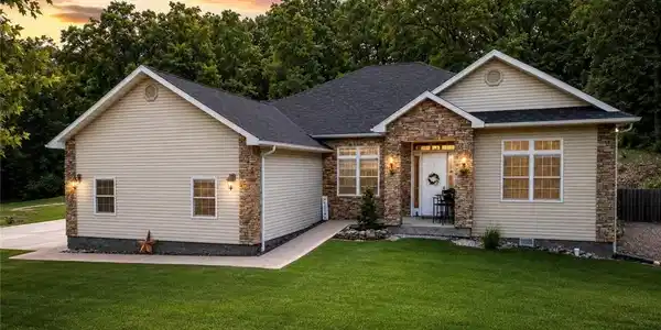47 Mockingbird Road