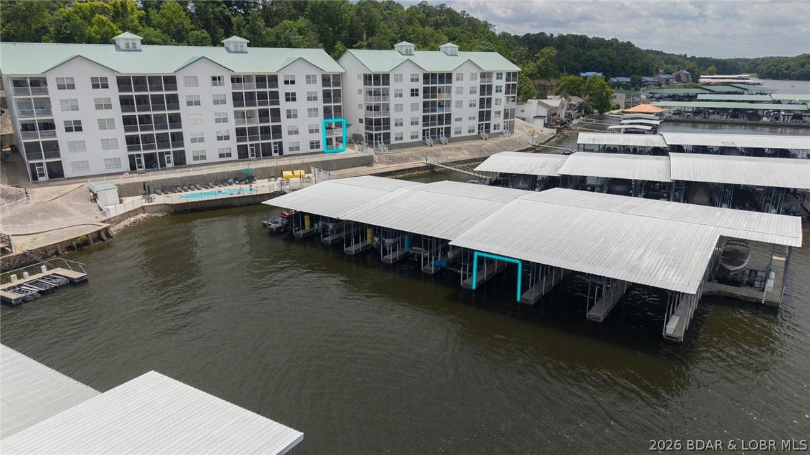 Image 3: Easy access from the condo to the large boat slip