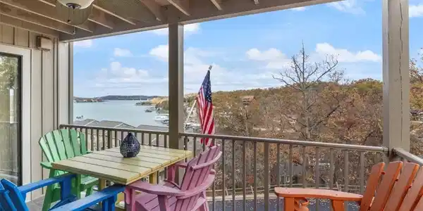 724 Indian Pointe