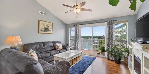 5079 Aqua Drive
