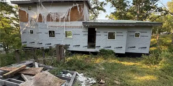 Image 2: Front of house