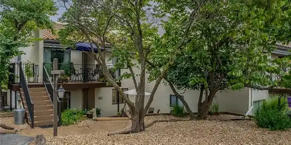 35 Casa Blanca Court