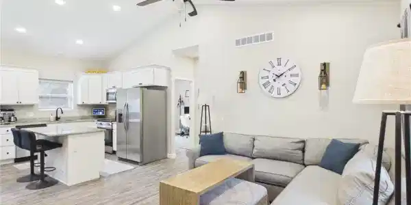 56 Nassau Circle