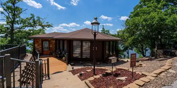 403 Treetop Drive