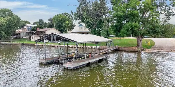 Image 3: 10x20 Private Boat Dock