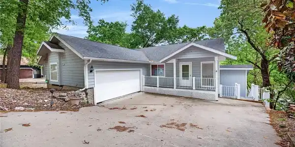 343 Spring Green Circle