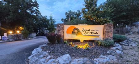 6005 Baydy Peak Road