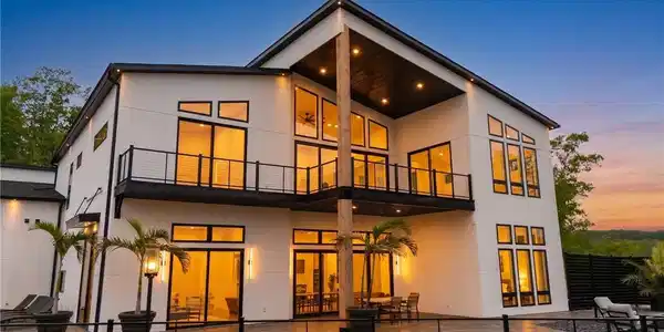 300 Beachnut Drive