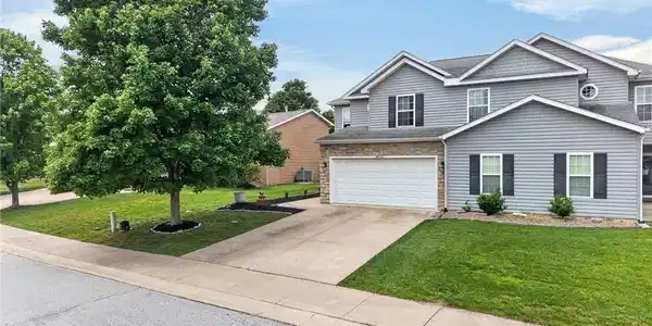 4517 Parkwood Circle