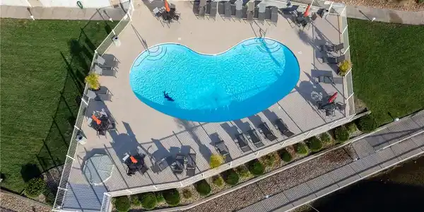 Image 4: Centrally location pool in small gated community