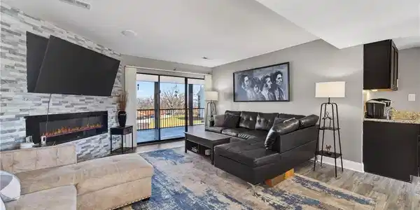 23 E Casa Seville Drive