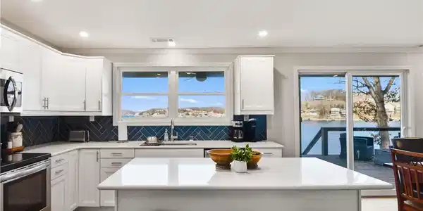 31024 Viewside Drive