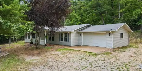 205 Peaceful Valley Road