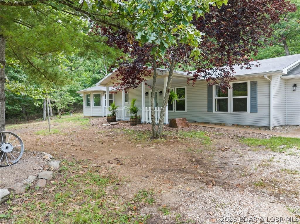 Image 2: Ranch Home