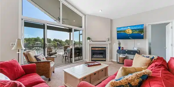 117 Evergreen Condo Drive