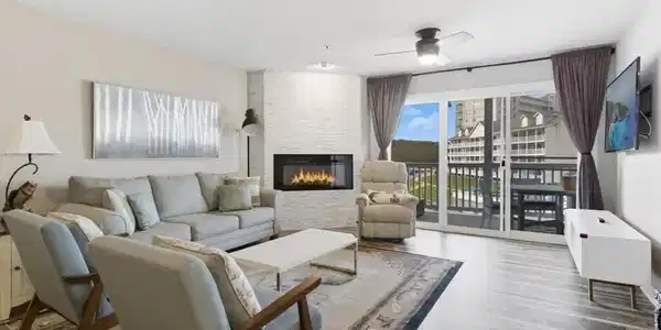 4800 Eagleview Drive